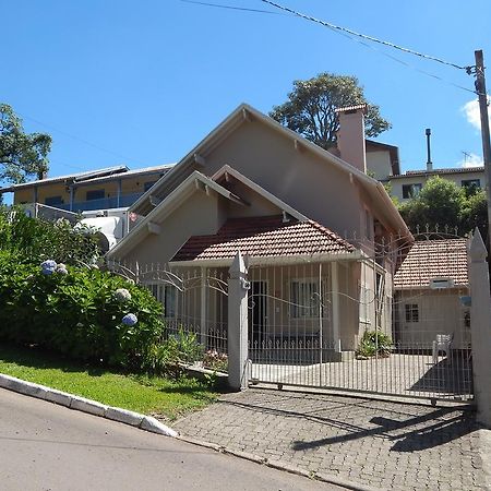 Apartamento Dos Altos Centro Грамаду Экстерьер фото